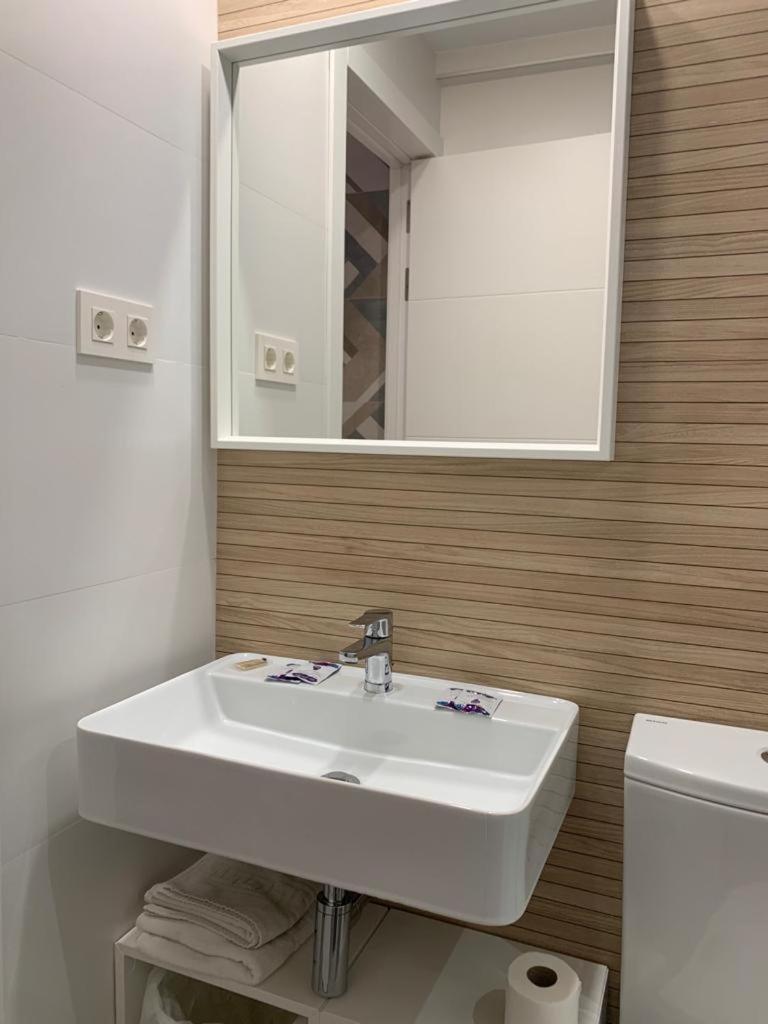 Hostal Acemar ماربيا المظهر الخارجي الصورة